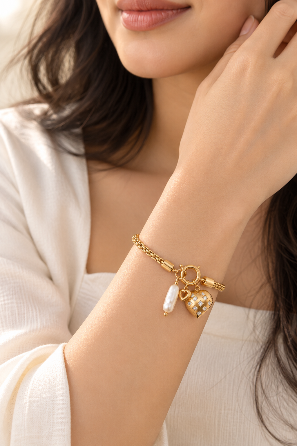 Elegant Gold Charm Bracelet