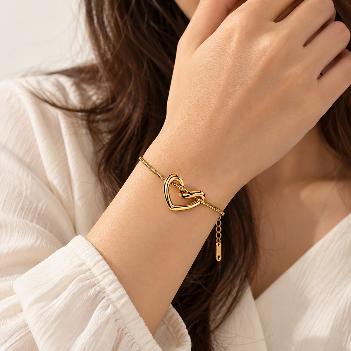 The Everlove Heart Bracelet