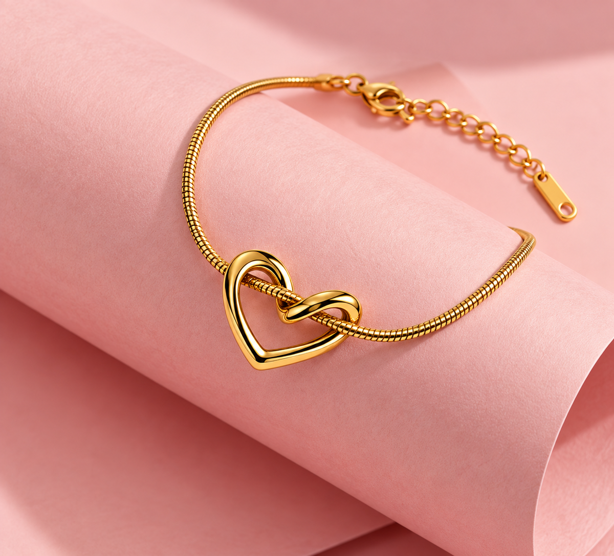 The Everlove Heart Bracelet