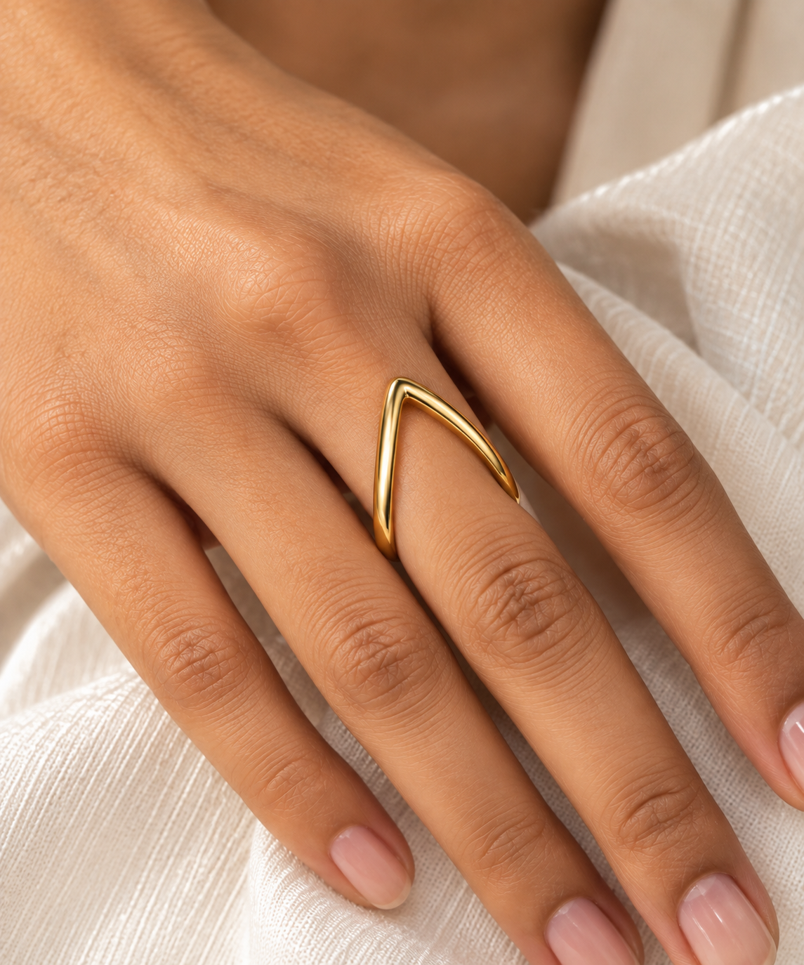 V-Shaped Minimalist Ring