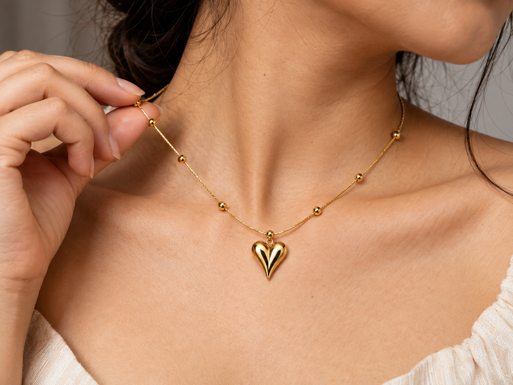 Sculpted Heart Beaded Necklace